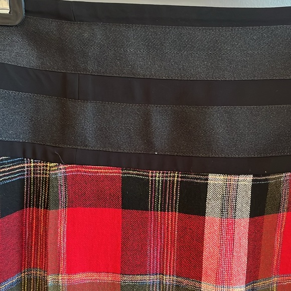 Public School Ilha Plaid High-Waist A-Line Skirt - Picture 6 of 9